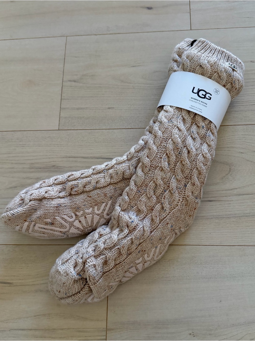 UGG Women's Cable Knit Crew Socks — Oatmeal NWT
